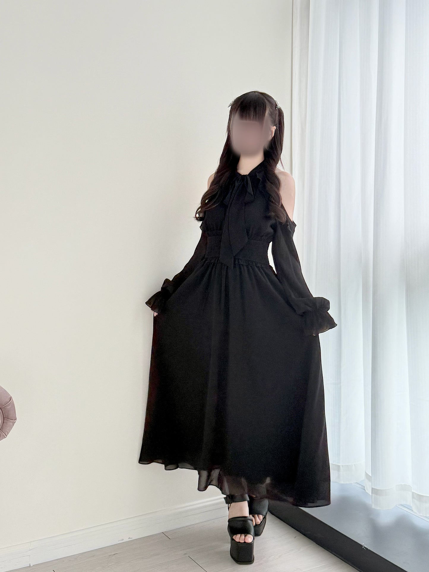 ロングフリルオフショルダーワンピ
