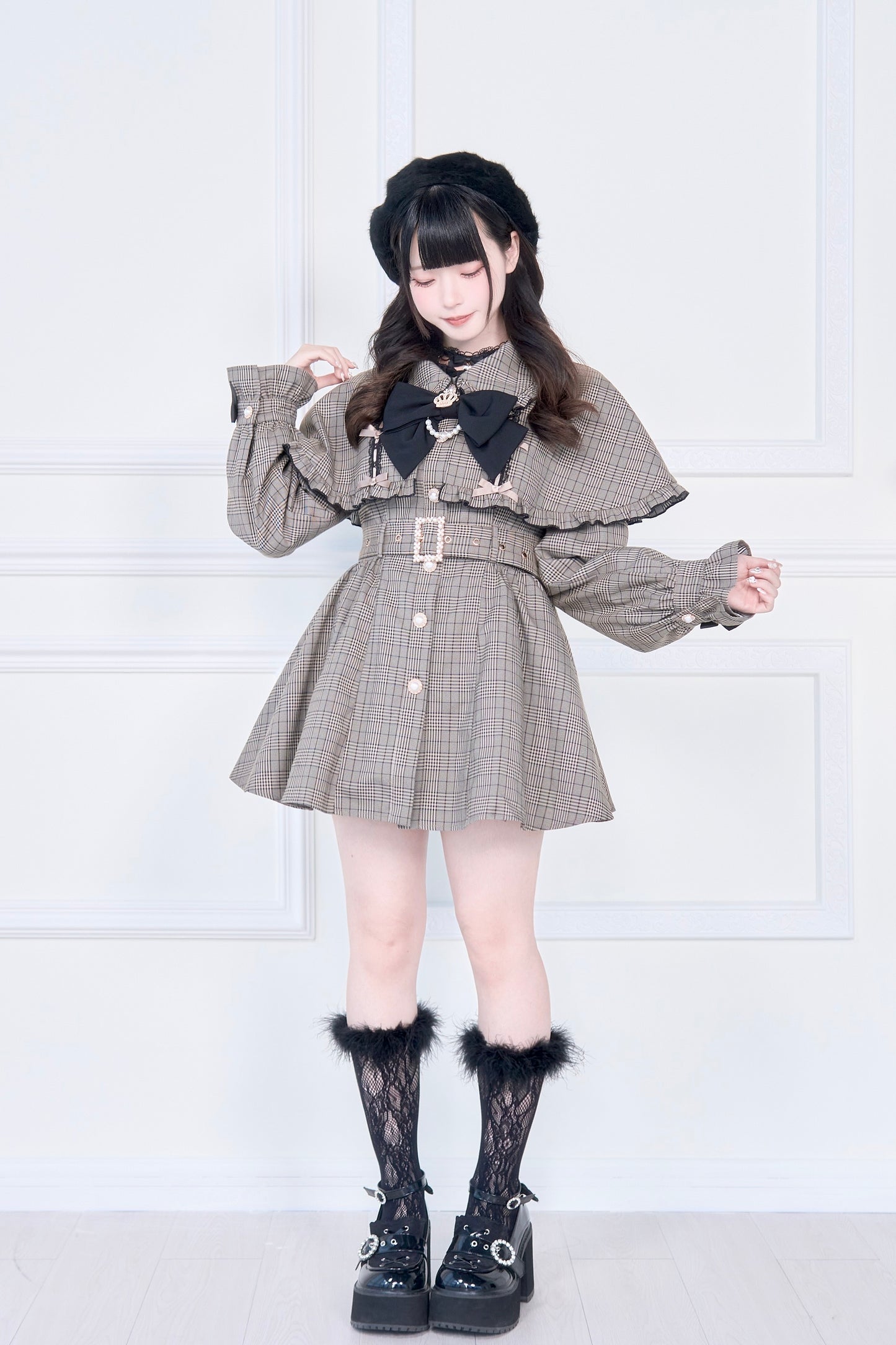 フリルケープトレンチフリルコート