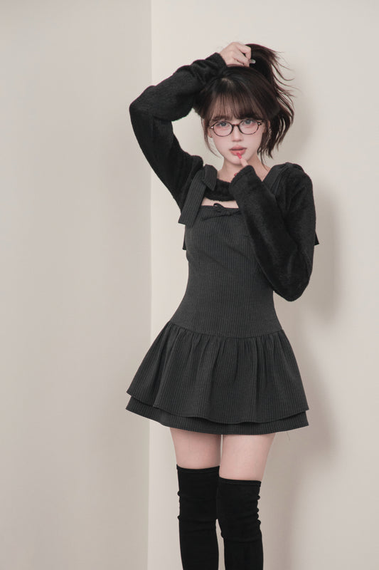 Fluffy bolero x striped mini dress set