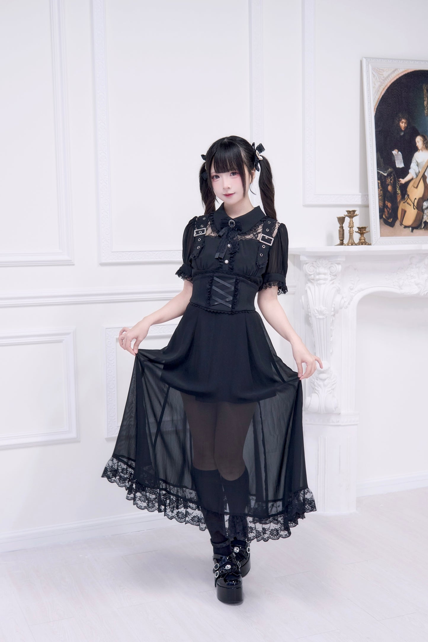 透け感コルセット付けロングワンピース