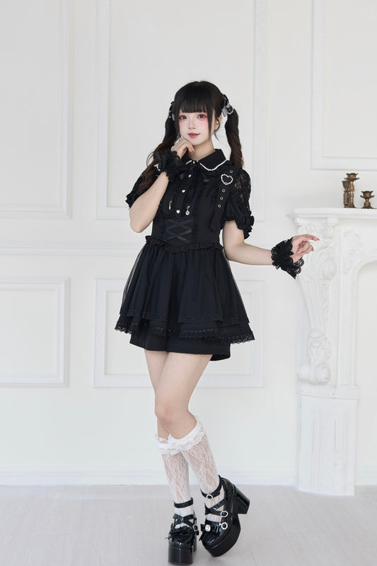 Overall skirt, lace sleeve blouse (sold separately)