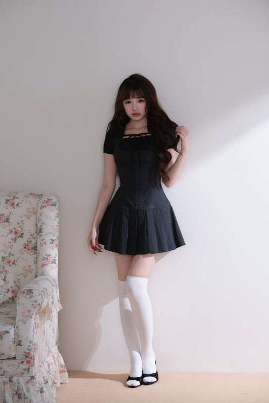 ドッキングプリーツワンピ