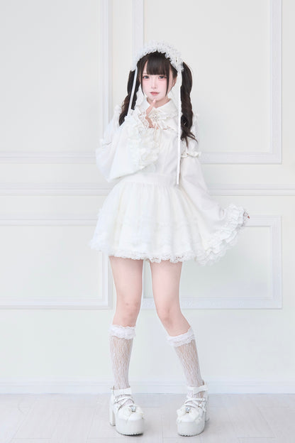ブローチ付き姫袖レースワンピースセット
