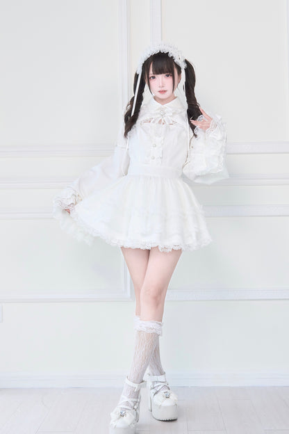 ブローチ付き姫袖レースワンピースセット