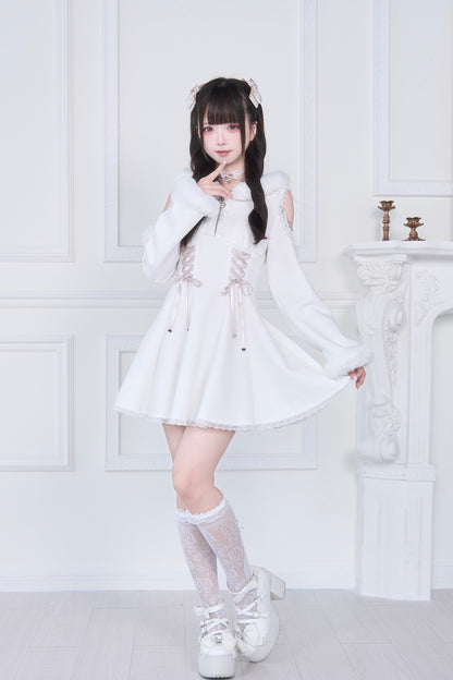 ファーフード付きカットワンピ