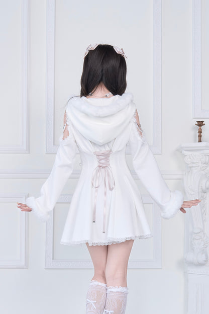 ファーフード付きカットワンピ