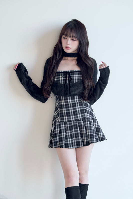 Fur bolero x checked mini dress