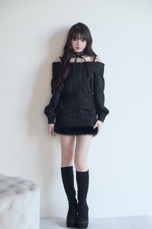 Tweed off-the-shoulder jacket set